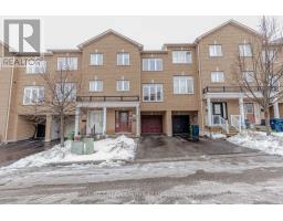 47 CURRAN HALL CRESCENT, Toronto, Ontario