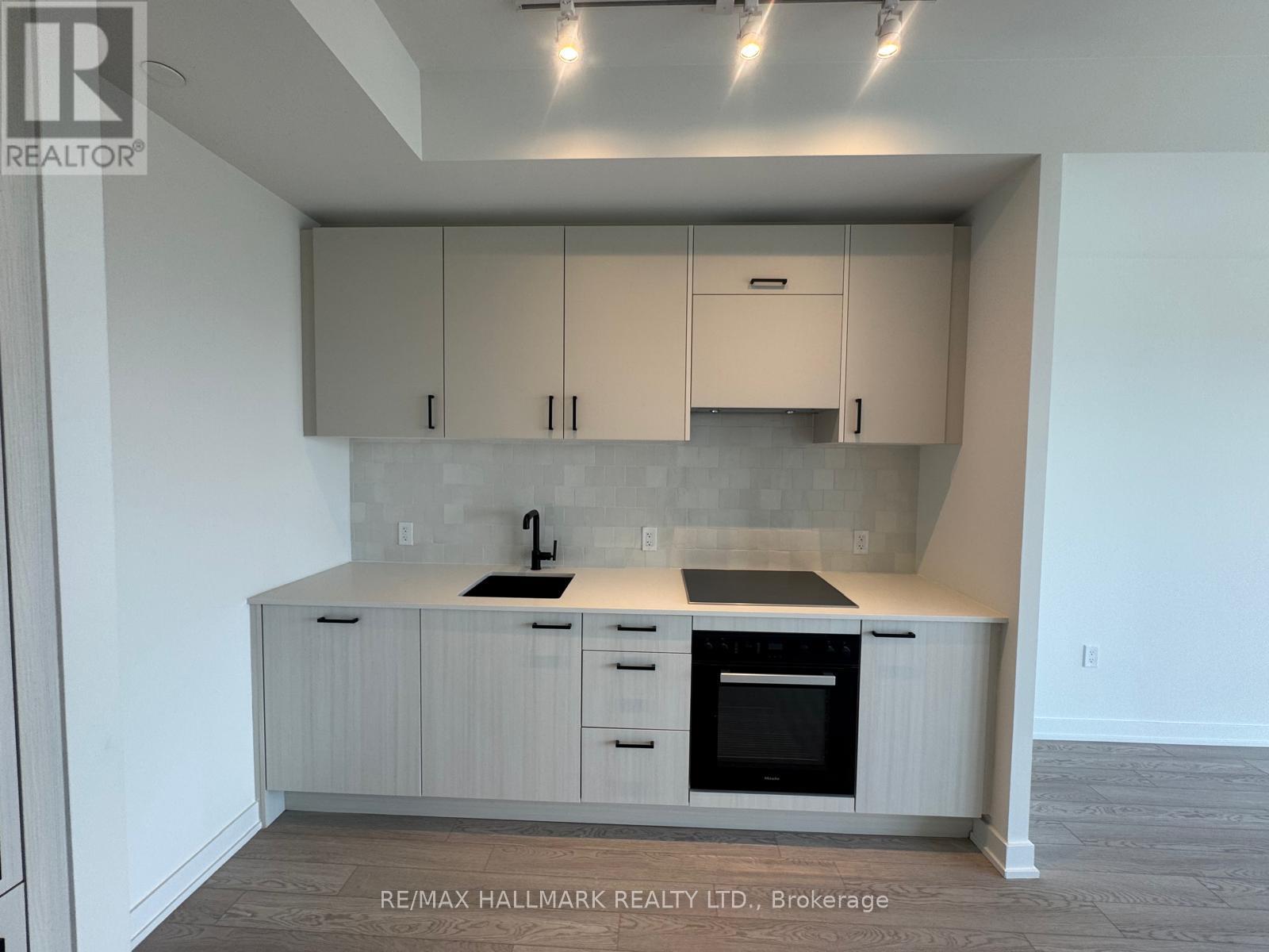 3408 - 1 Quarrington Lane, Toronto, Ontario  M3C 0S4 - Photo 8 - C13031826