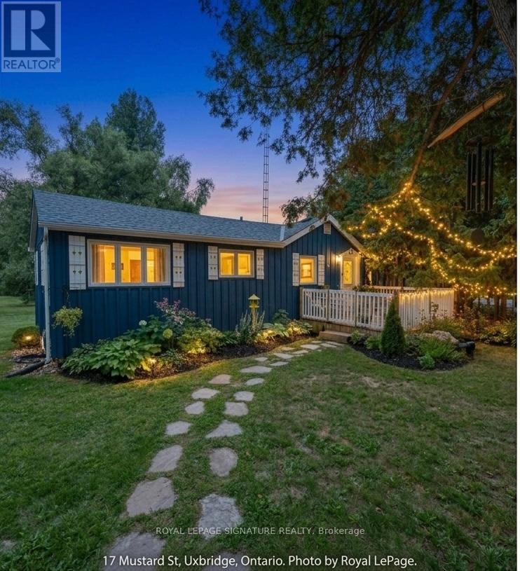 17 MUSTARD STREET, Uxbridge, Ontario
