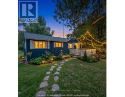 17 MUSTARD STREET, Uxbridge, Ontario