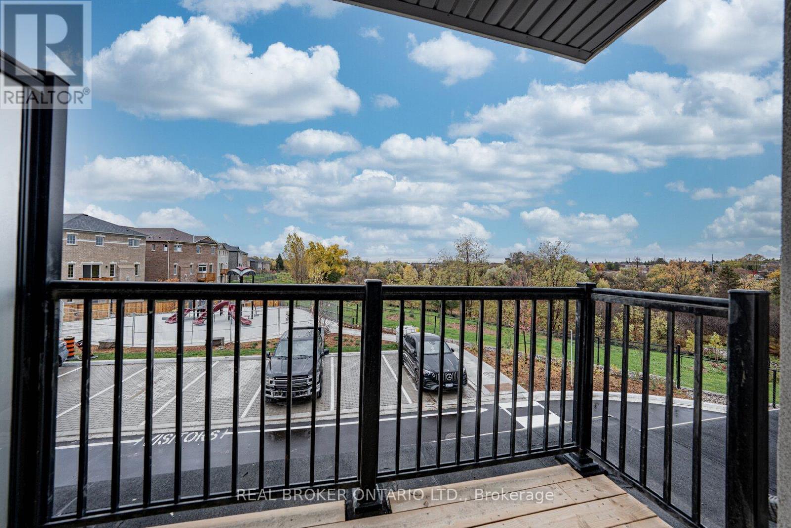 152 Matawin Lane, Richmond Hill, Ontario  L4B 0H8 - Photo 12 - N13038366