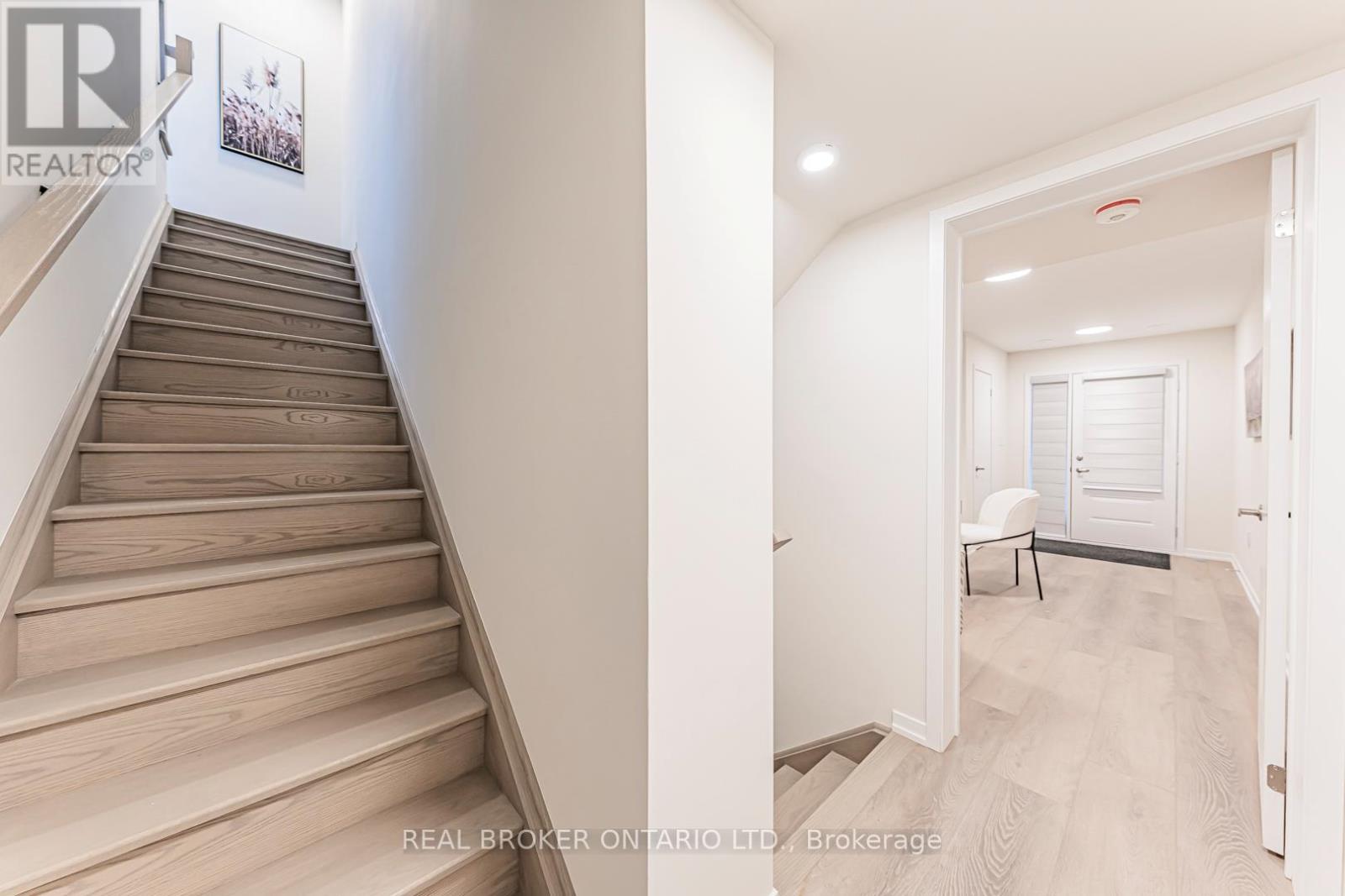 152 Matawin Lane, Richmond Hill, Ontario  L4B 0H8 - Photo 21 - N13038366