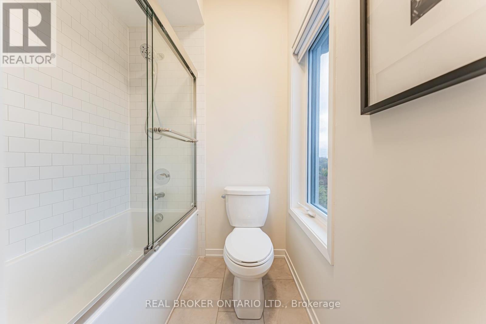 152 Matawin Lane, Richmond Hill, Ontario  L4B 0H8 - Photo 40 - N13038366