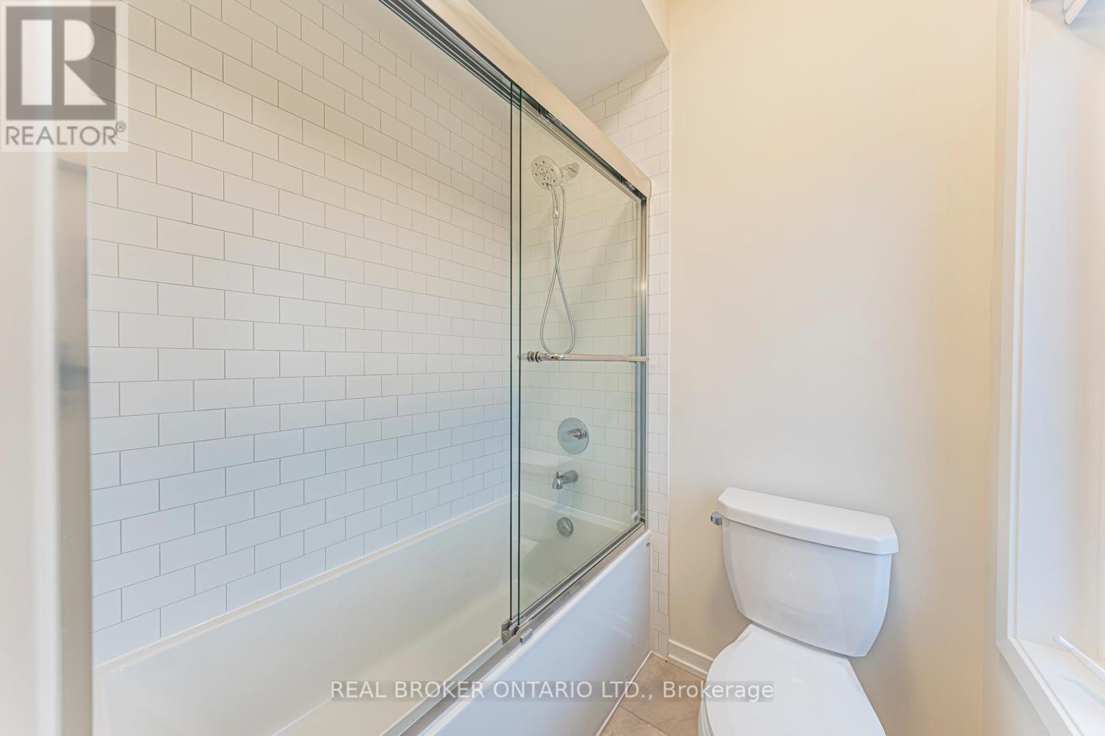 152 Matawin Lane, Richmond Hill, Ontario  L4B 0H8 - Photo 41 - N13038366