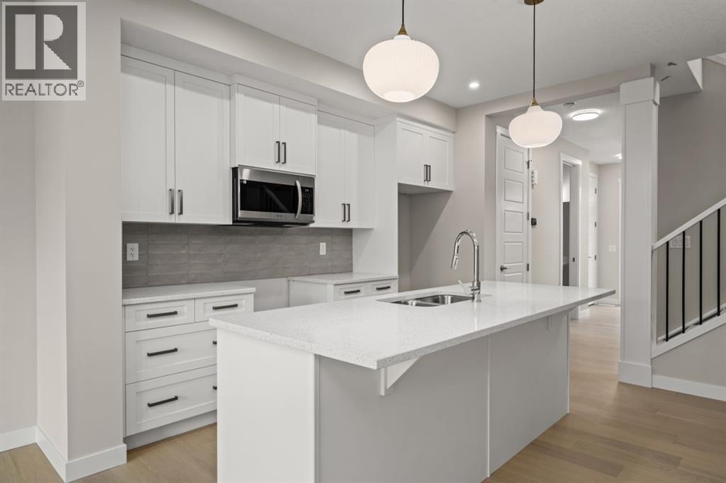 102 Sora Gardens SE, Calgary, Alberta  T3S 0V3 - Photo 3 - A2285766