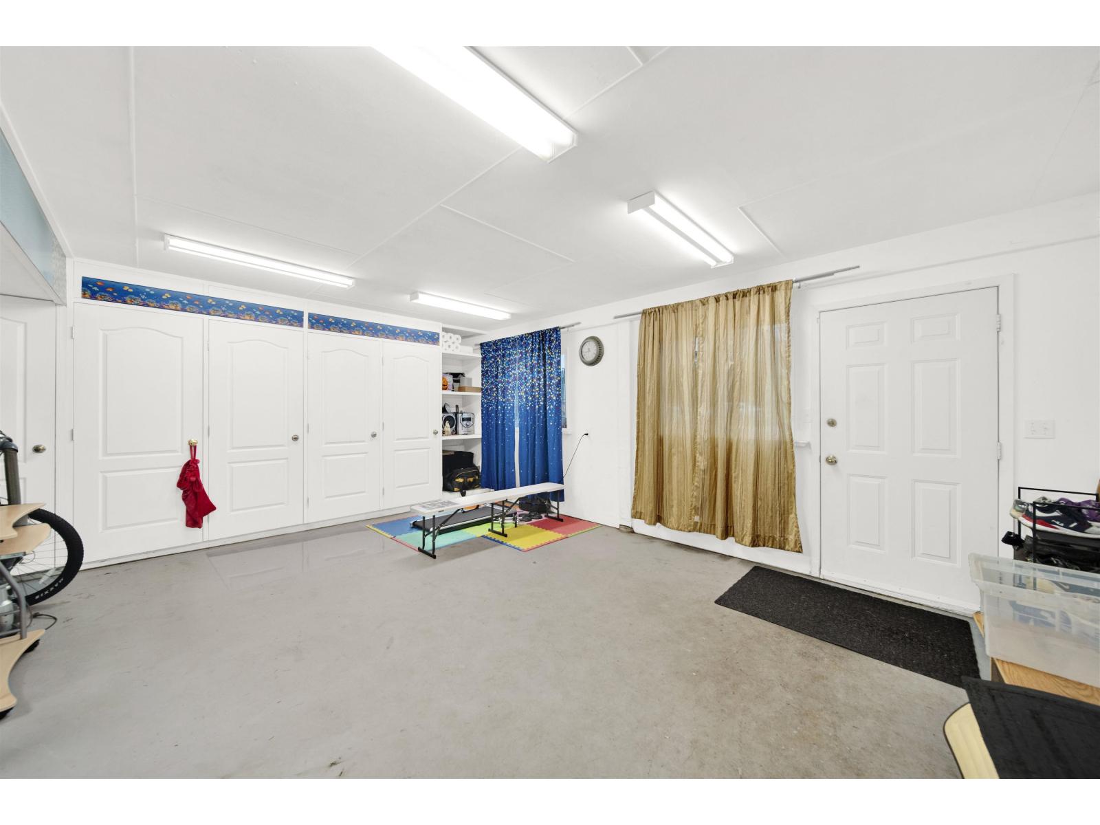 12754 Campbell Place, Surrey, British Columbia  V3V 6C8 - Photo 19 - R3115342