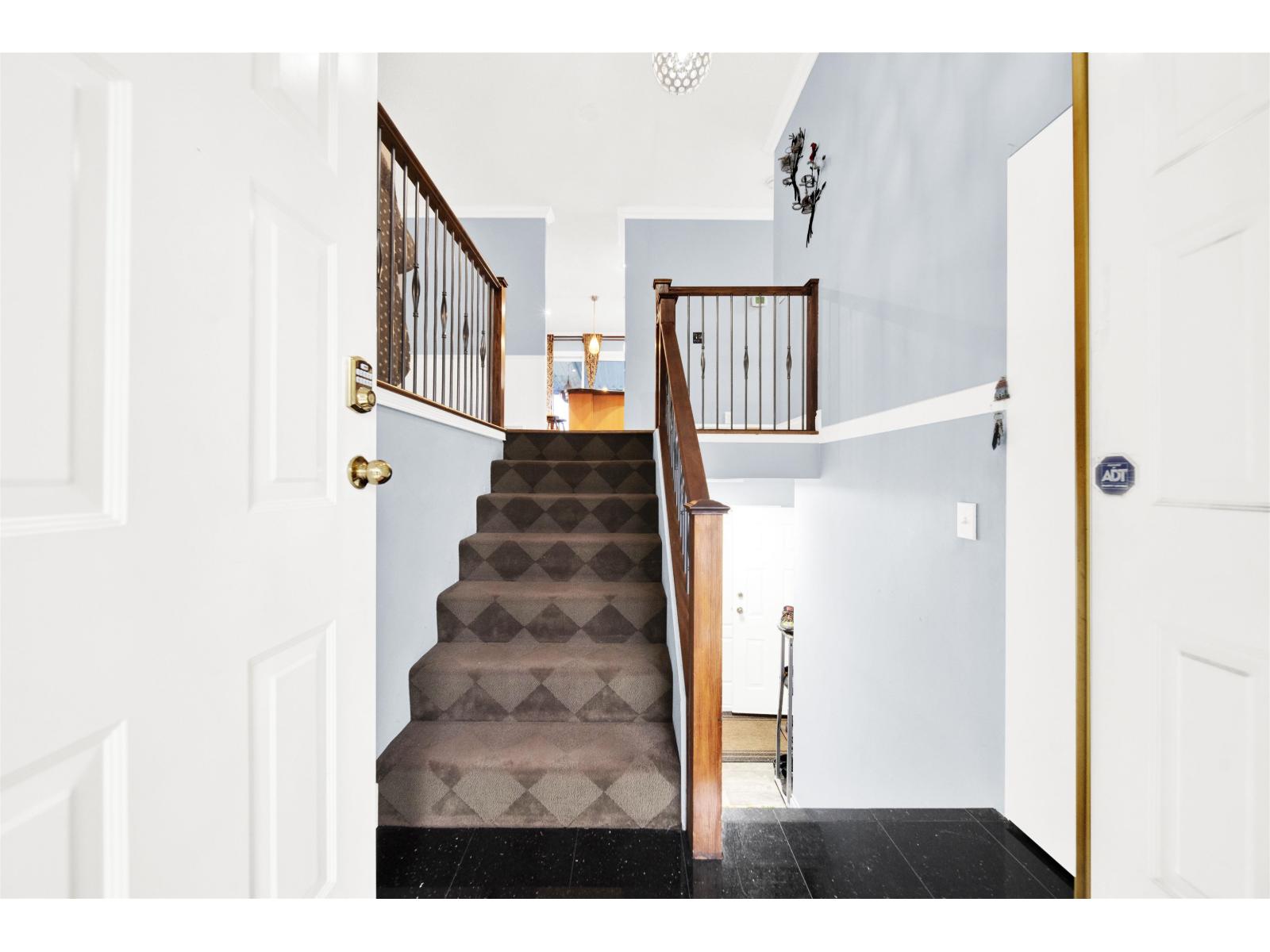 12754 Campbell Place, Surrey, British Columbia  V3V 6C8 - Photo 29 - R3115342