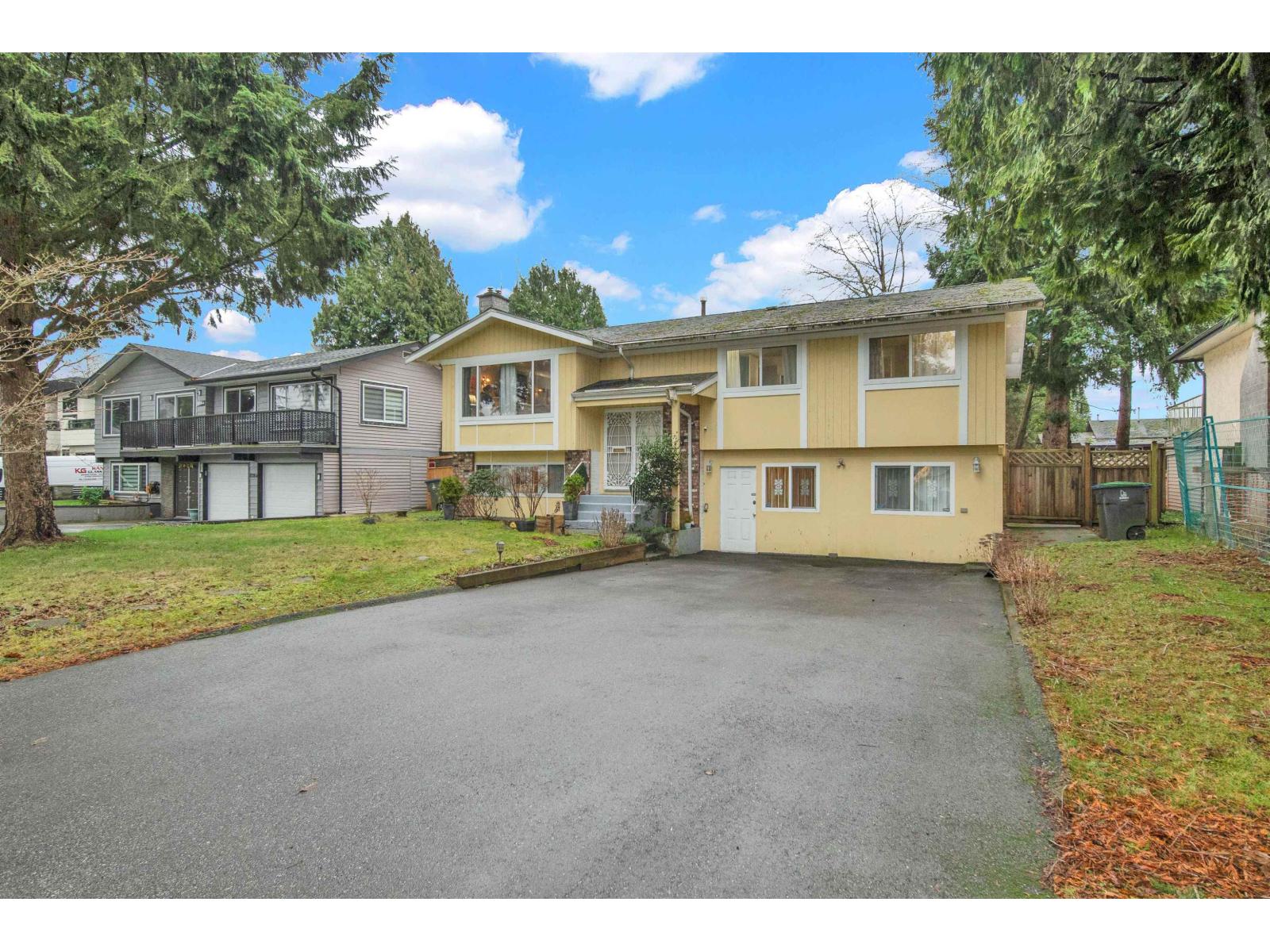 12754 CAMPBELL PLACE, surrey, British Columbia