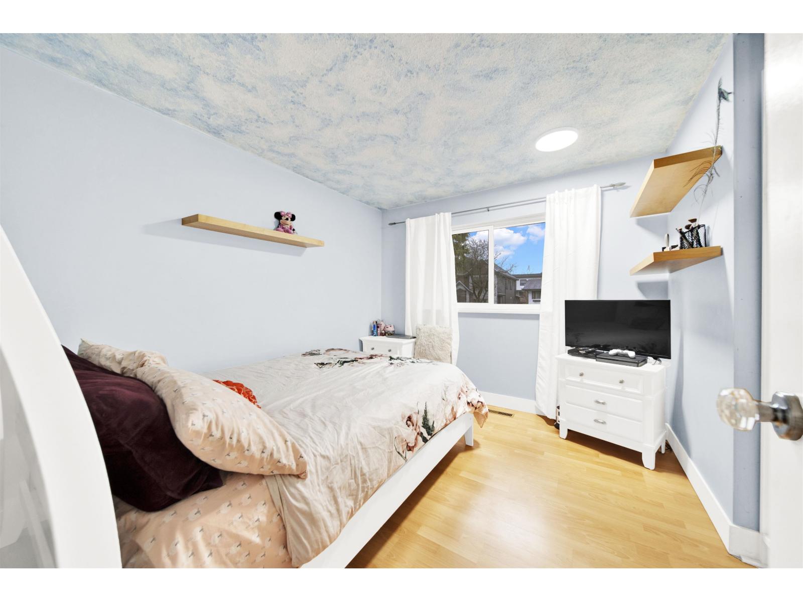 12754 Campbell Place, Surrey, British Columbia  V3V 6C8 - Photo 21 - R3115342