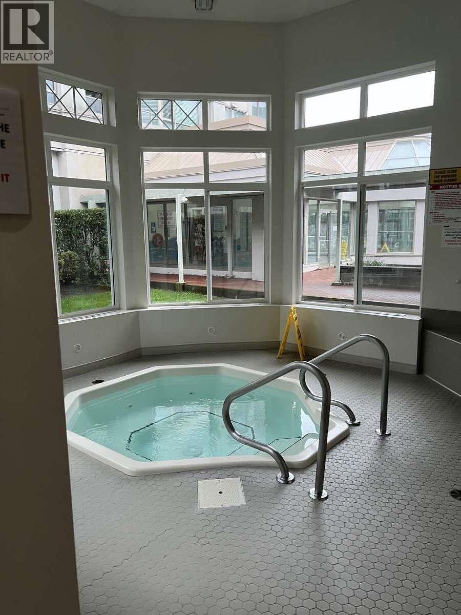 102 3085 Primrose Lane, Coquitlam, British Columbia  V3B 7S3 - Photo 36 - R3102170