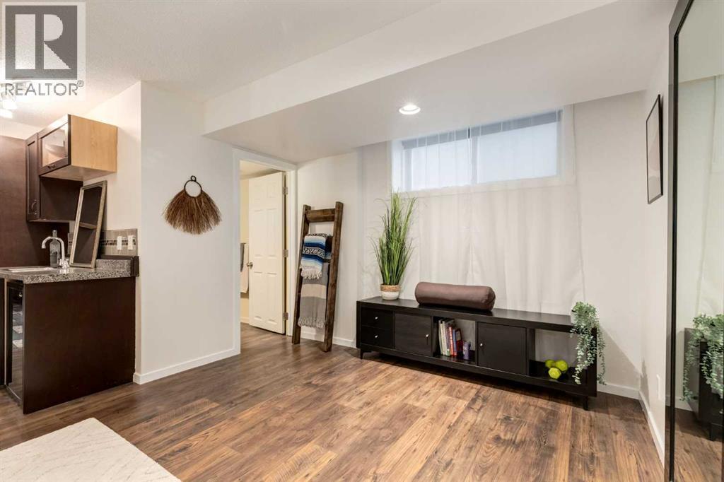 38 Legacy Boulevard SE, Calgary, Alberta  T2X 0Y6 - Photo 31 - A2301657