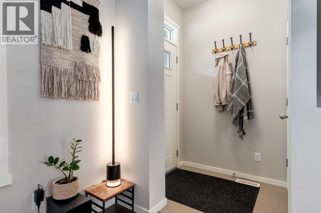 38 Legacy Boulevard SE, Calgary, Alberta  T2X 0Y6 - Photo 4 - A2301657