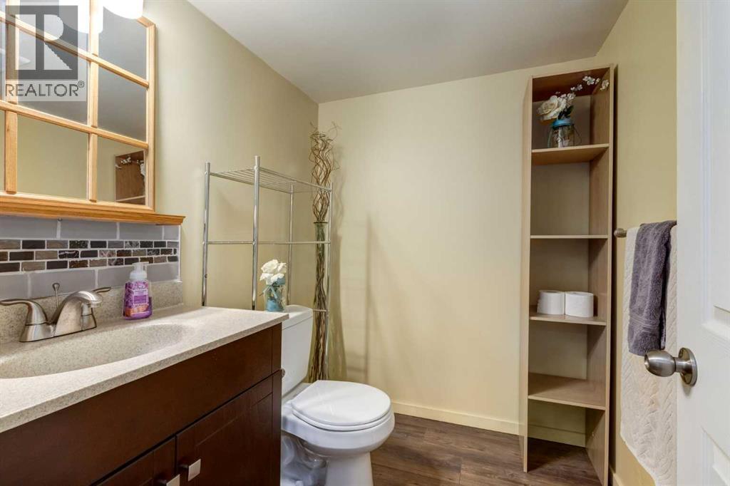 38 Legacy Boulevard SE, Calgary, Alberta  T2X 0Y6 - Photo 32 - A2301657