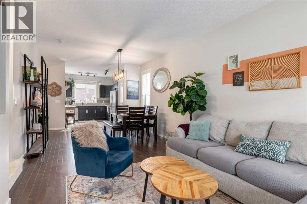 38 Legacy Boulevard SE, Calgary, Alberta  T2X 0Y6 - Photo 5 - A2301657