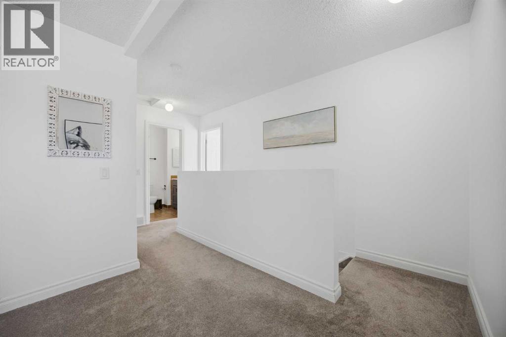 221 Deerpoint Lane Se, Calgary, Alberta  T2J 6M6 - Photo 18 - A2304085