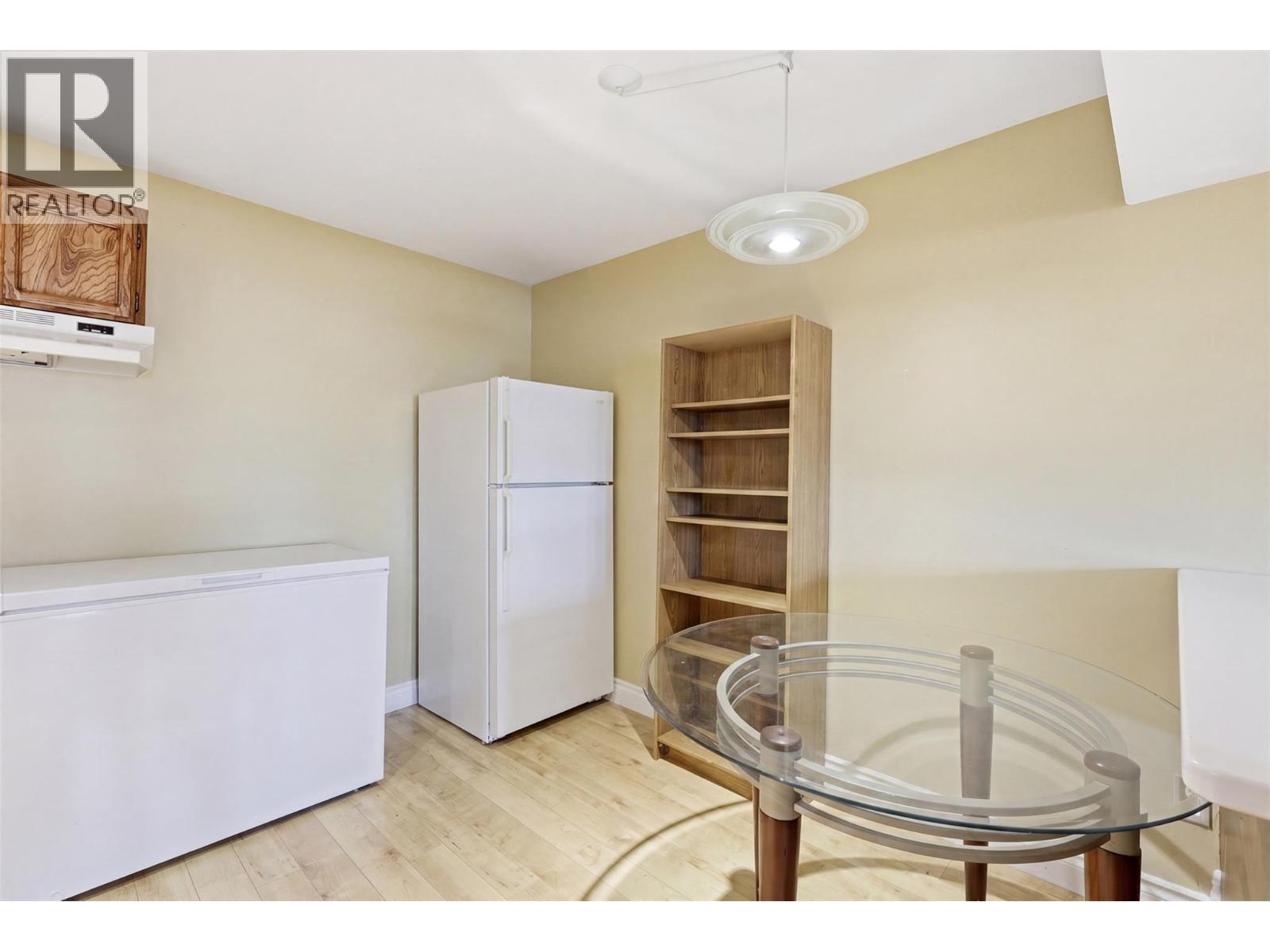 4948 Woodland Court, Kamloops, British Columbia  V2C 6V5 - Photo 25 - 10384490