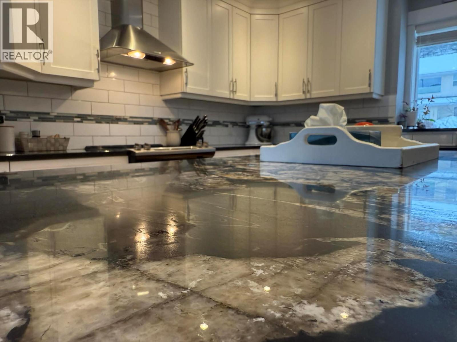 3583 14th Avenue, Castlegar, British Columbia  V1N 4J2 - Photo 18 - 10379202