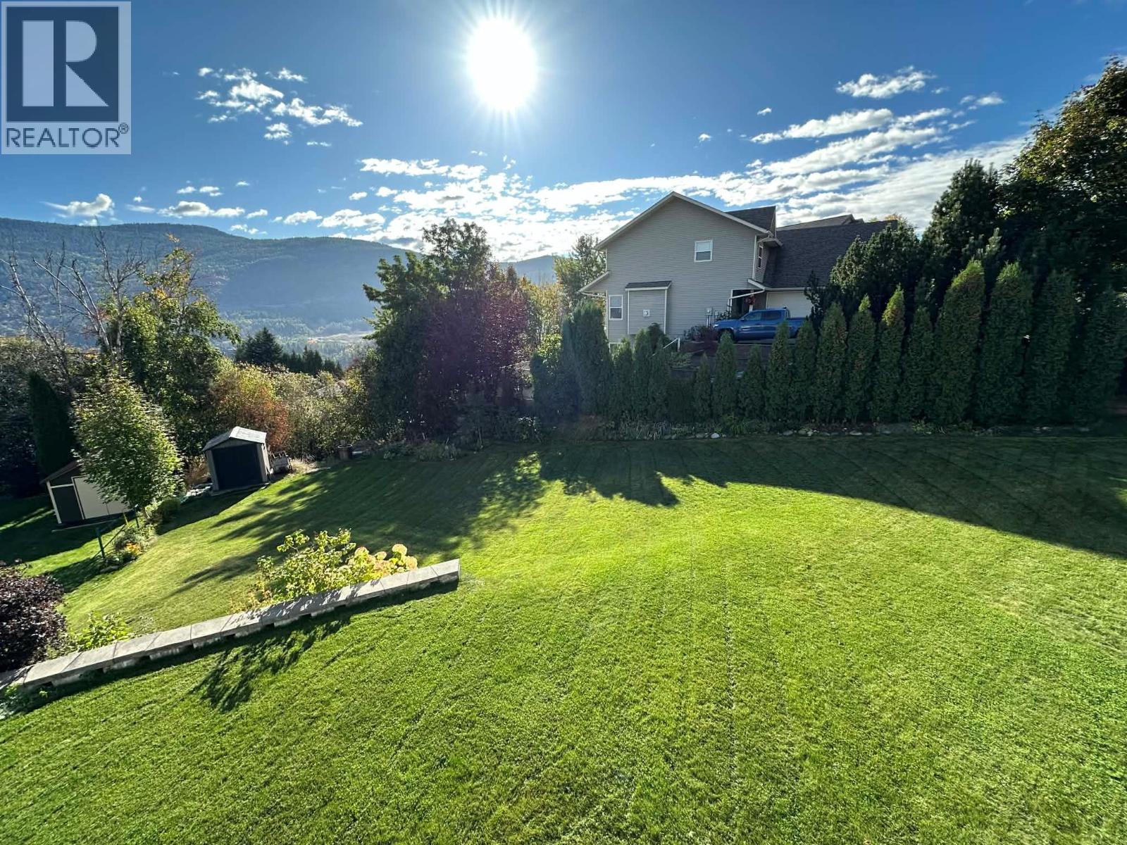 3583 14th Avenue, Castlegar, British Columbia  V1N 4J2 - Photo 76 - 10379202