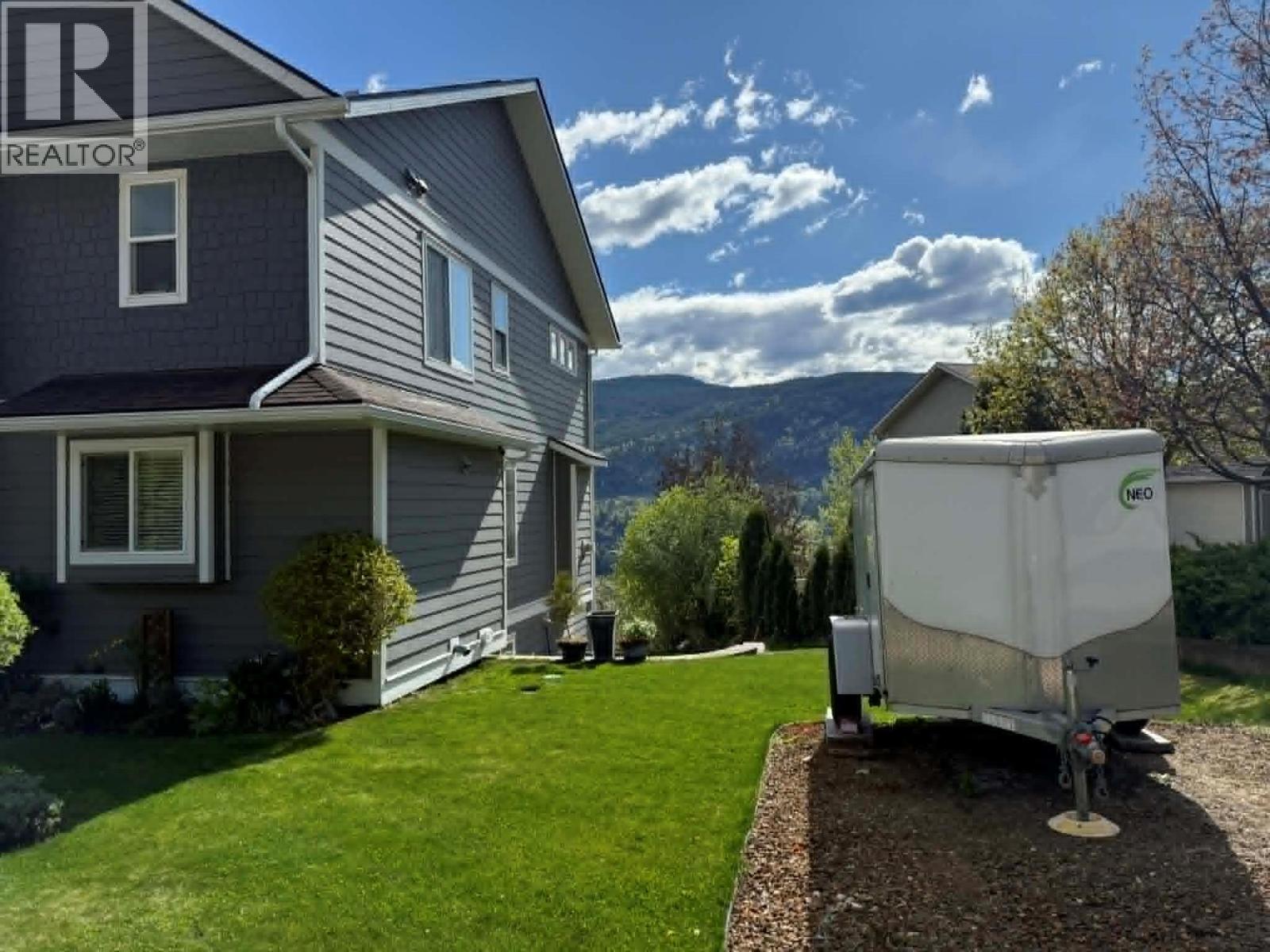 3583 14th Avenue, Castlegar, British Columbia  V1N 4J2 - Photo 60 - 10379202