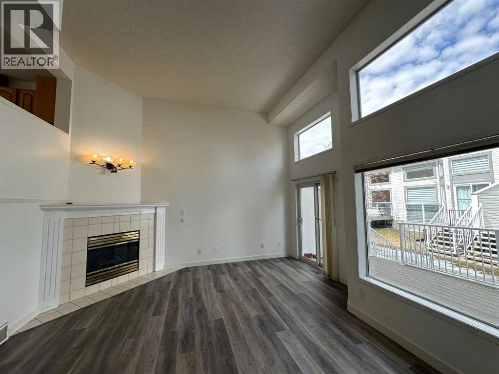 52 Kingsland Court Sw, Calgary, Alberta  T2V 0S2 - Photo 7 - A2303289