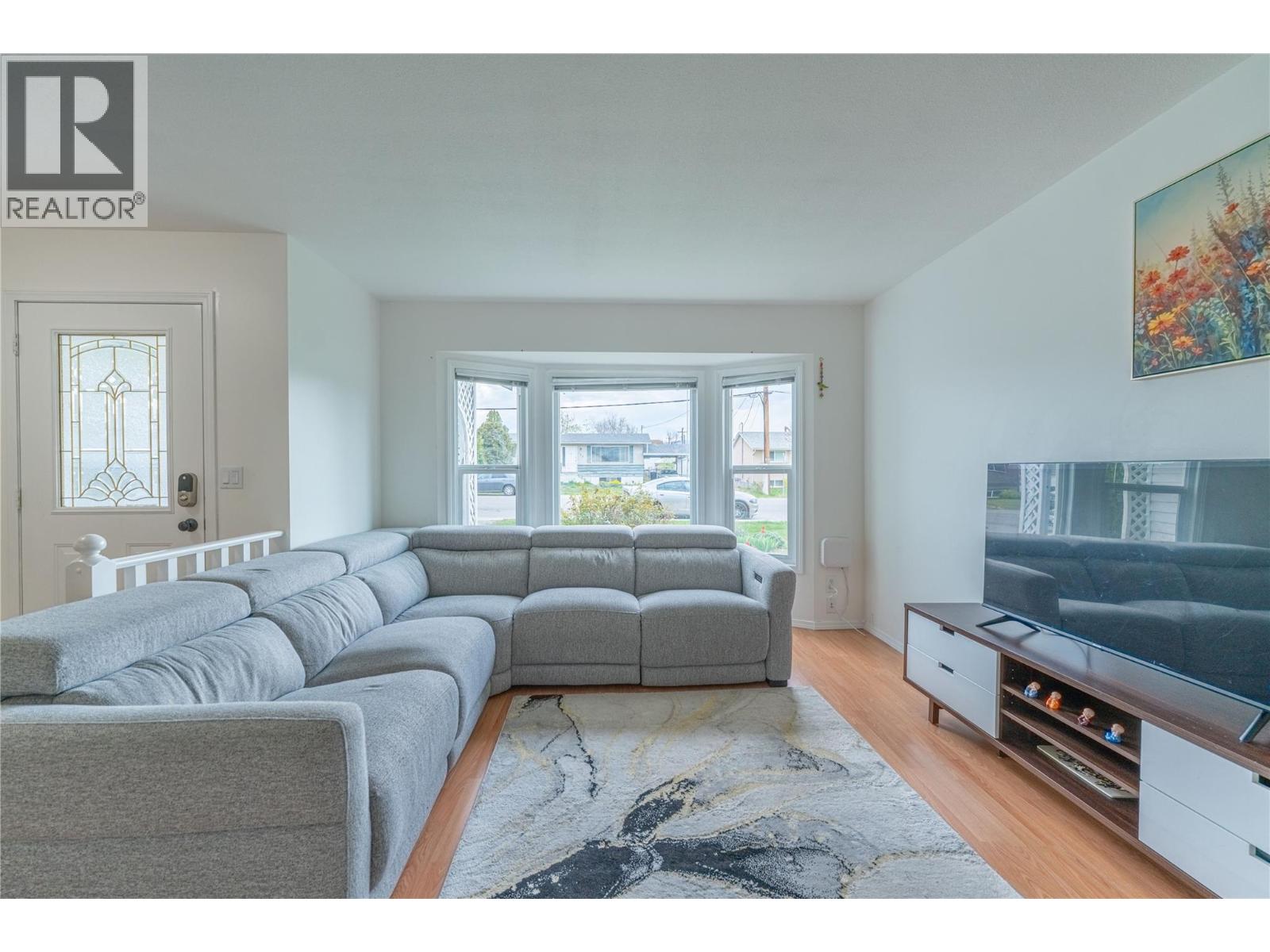 151 Molnar Road, Kelowna, British Columbia  V1X 7B5 - Photo 11 - 10384352