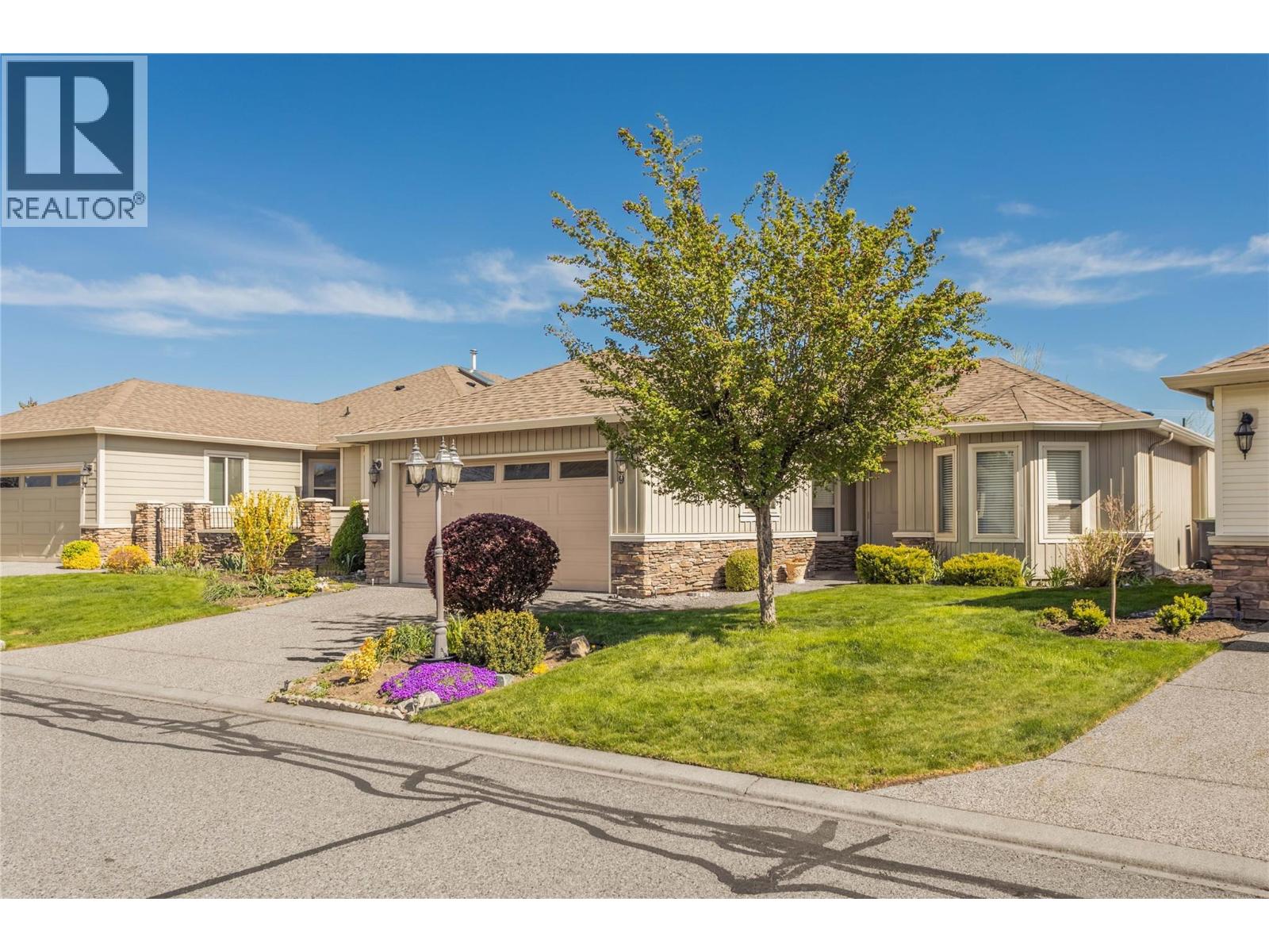 2365 Stillingfleet Road Unit# 49, Kelowna, British Columbia  V1W 4X5 - Photo 4 - 10383661