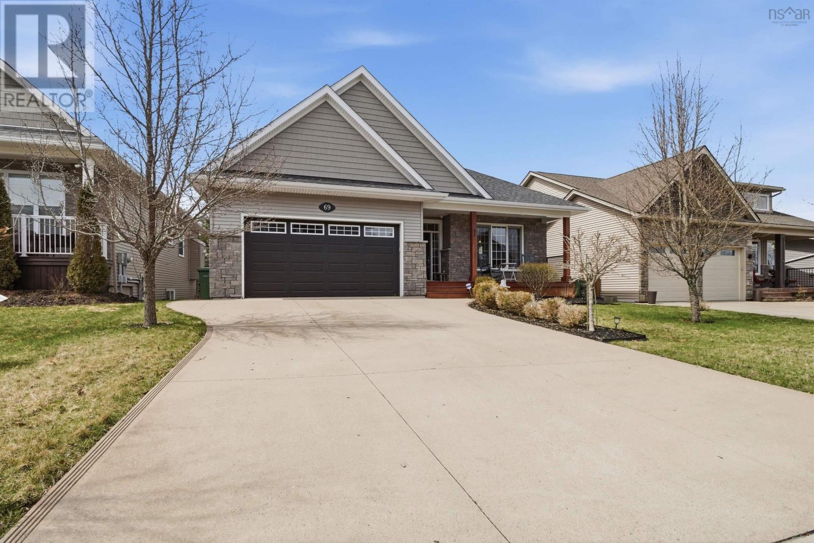 69 Bradford Place, Bedford, Nova Scotia  B4B 0R7 - Photo 2 - 202608357