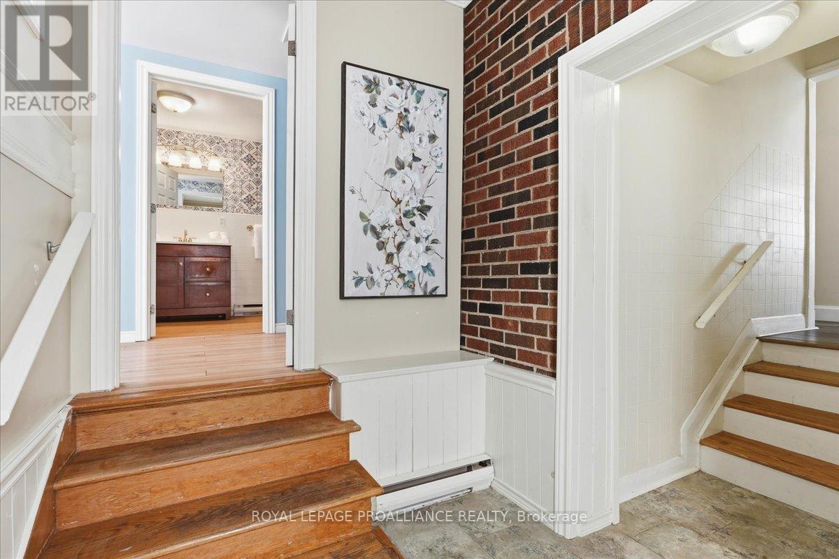 322 Dufferin Avenue, Belleville, Ontario  K8N 3X7 - Photo 18 - X13038378