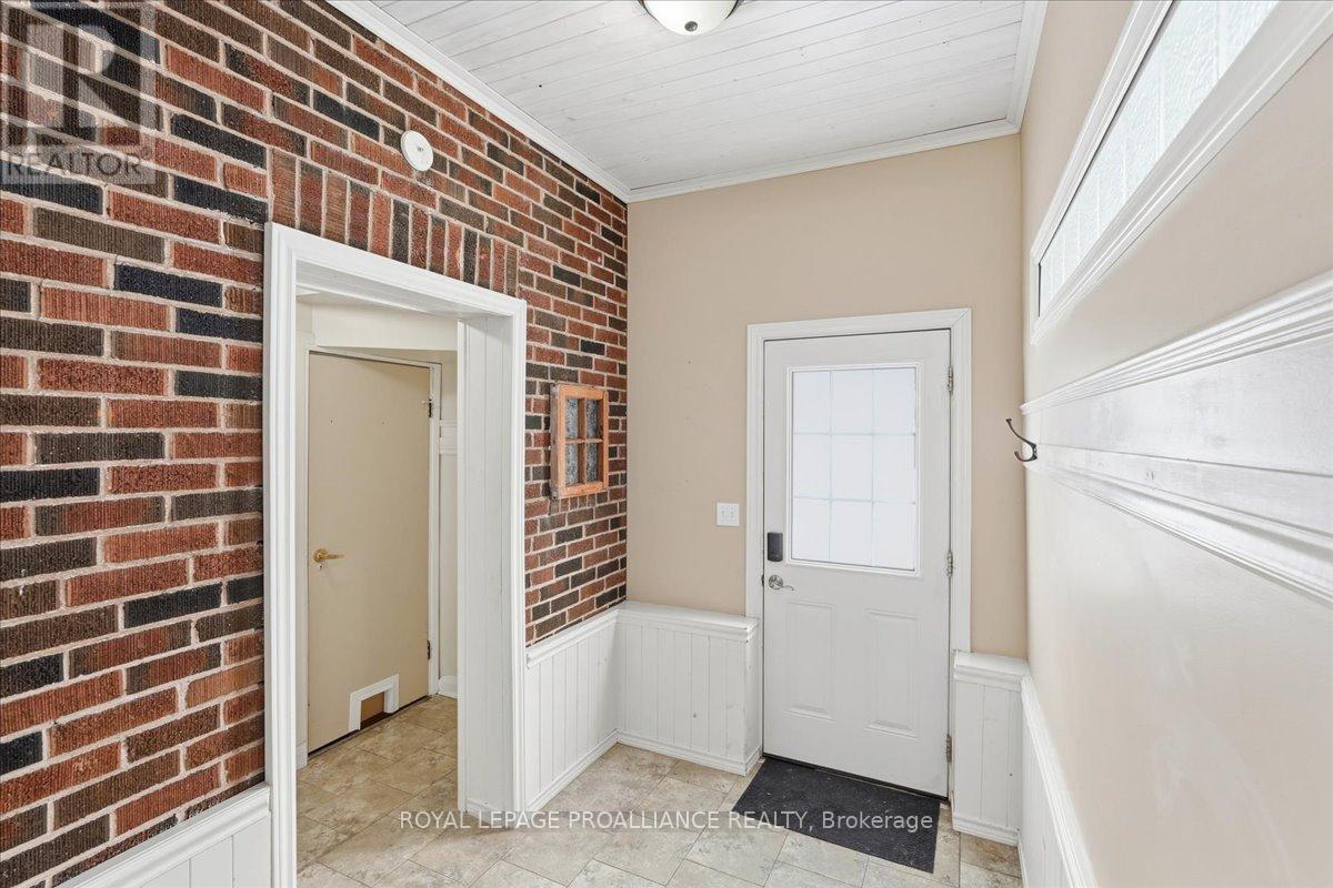 322 Dufferin Avenue, Belleville, Ontario  K8N 3X7 - Photo 19 - X13038378