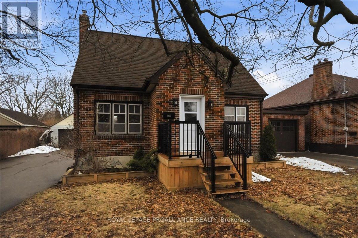 322 Dufferin Avenue, Belleville, Ontario  K8N 3X7 - Photo 2 - X13038378