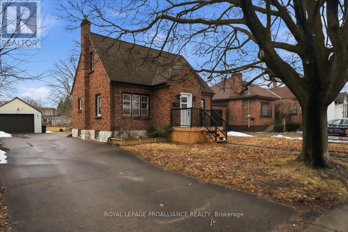 322 Dufferin Avenue, Belleville, Ontario  K8N 3X7 - Photo 3 - X13038378