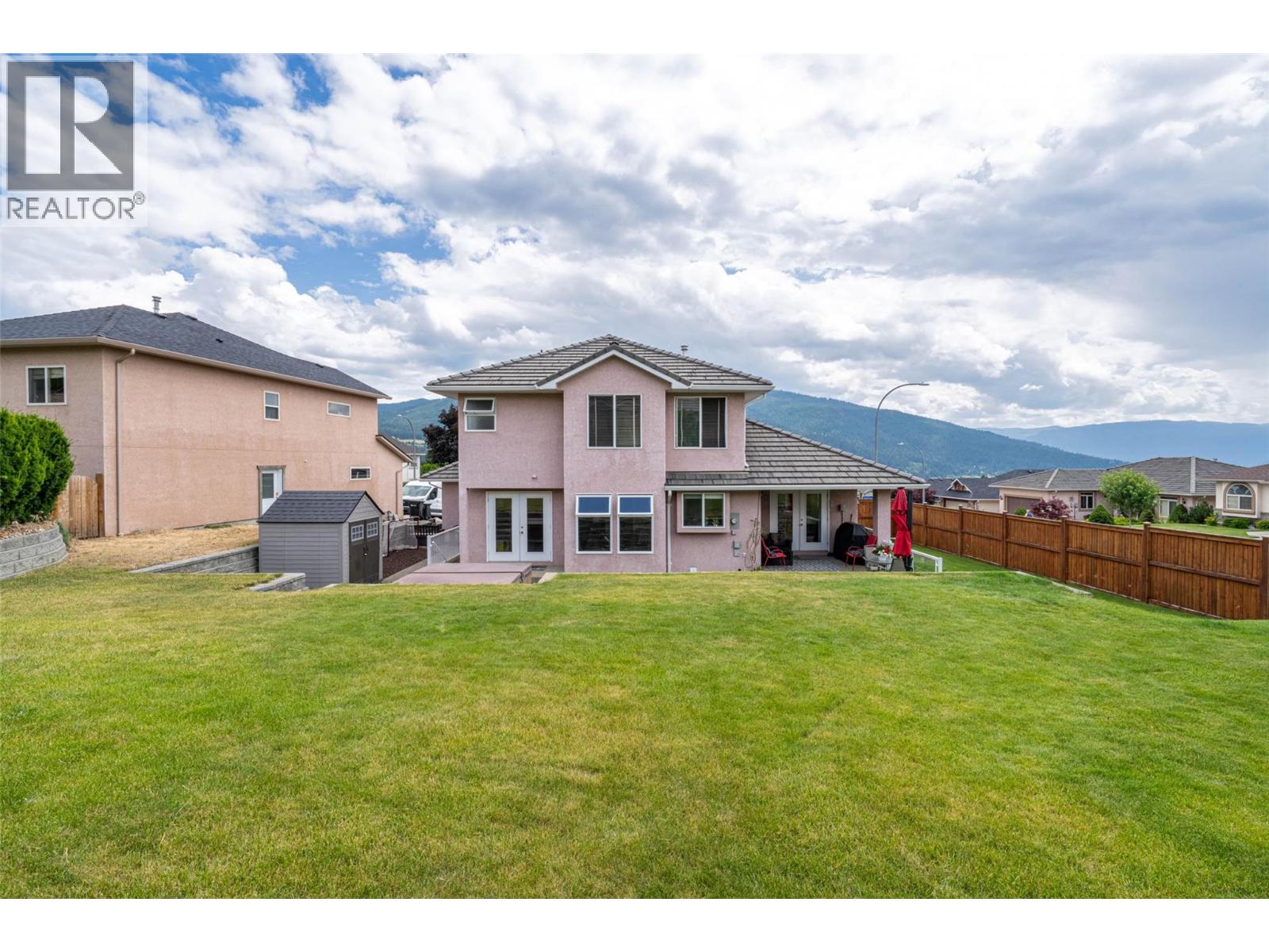 400 Fortress Crescent, Vernon, British Columbia  V1B 3W3 - Photo 14 - 10353854