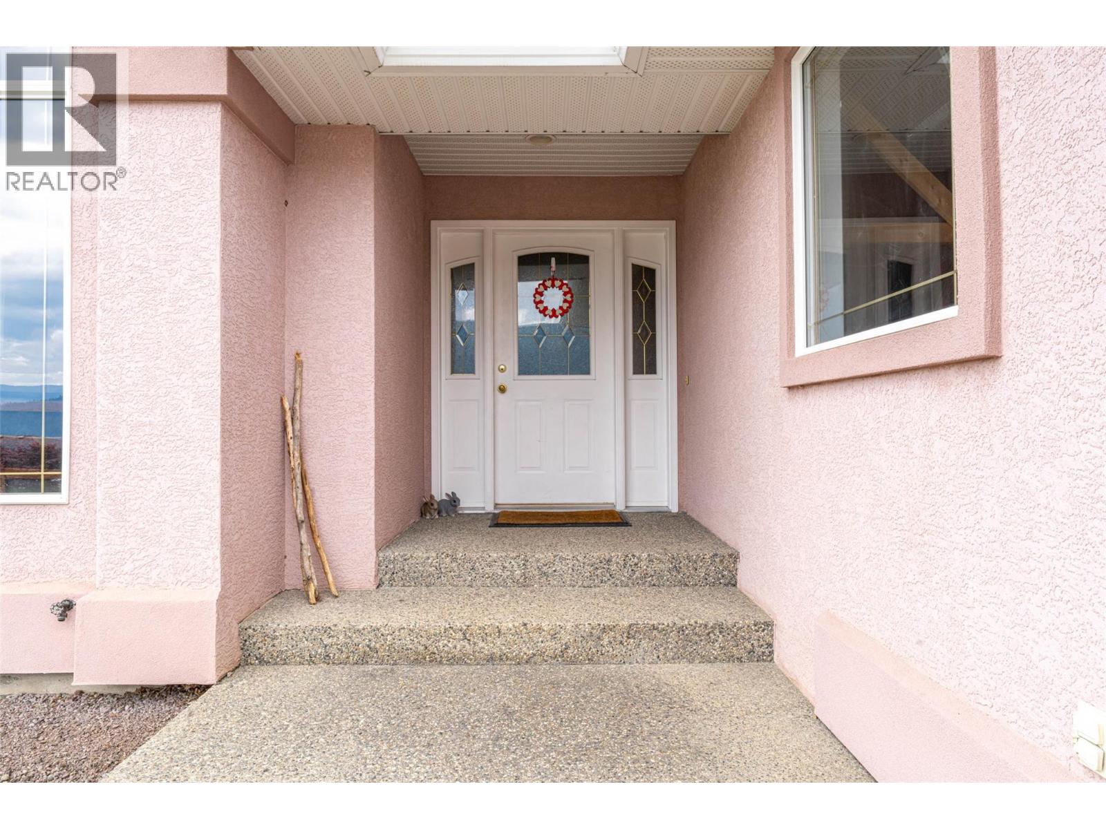 400 Fortress Crescent, Vernon, British Columbia  V1B 3W3 - Photo 18 - 10353854