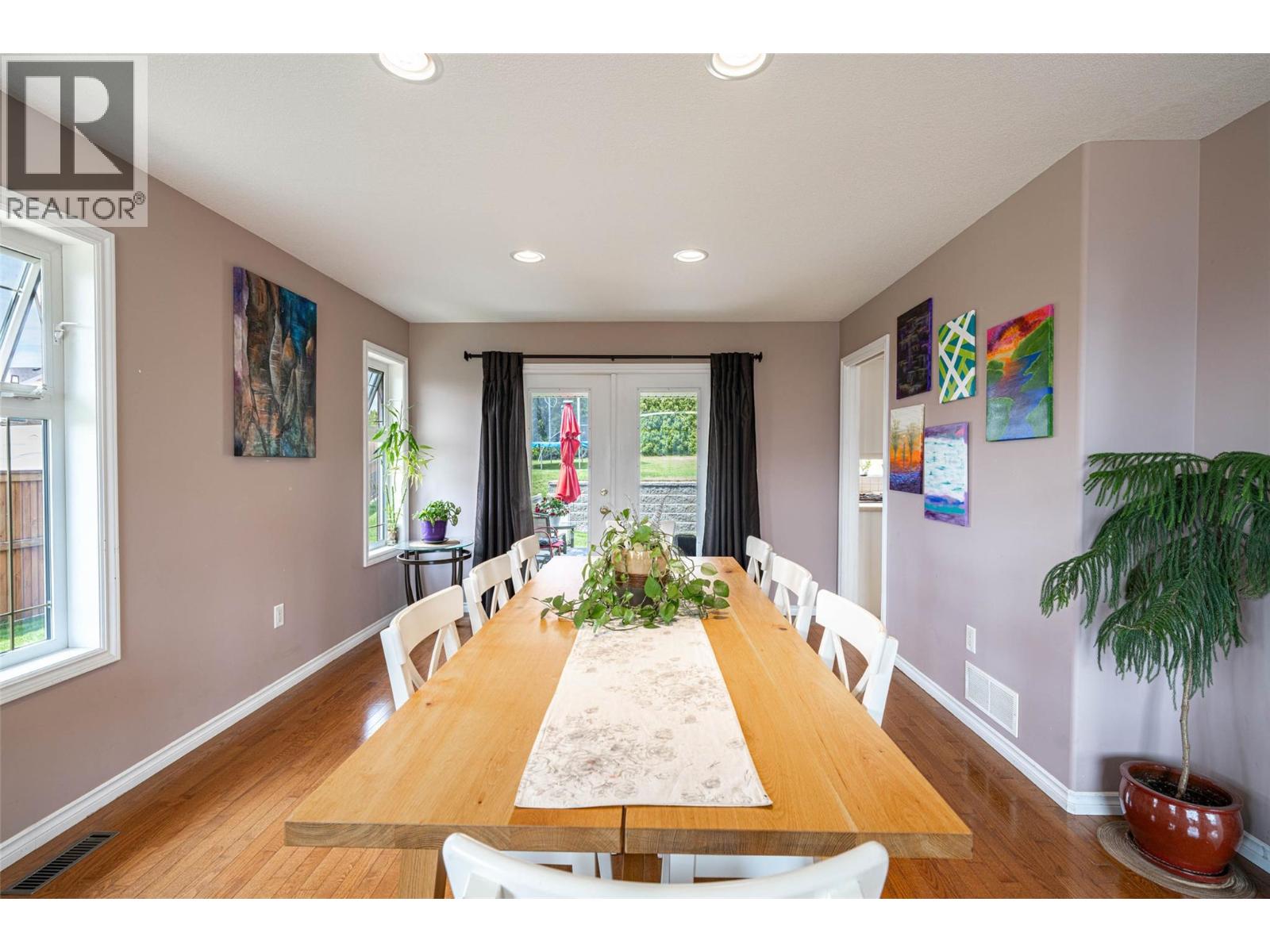 400 Fortress Crescent, Vernon, British Columbia  V1B 3W3 - Photo 22 - 10353854