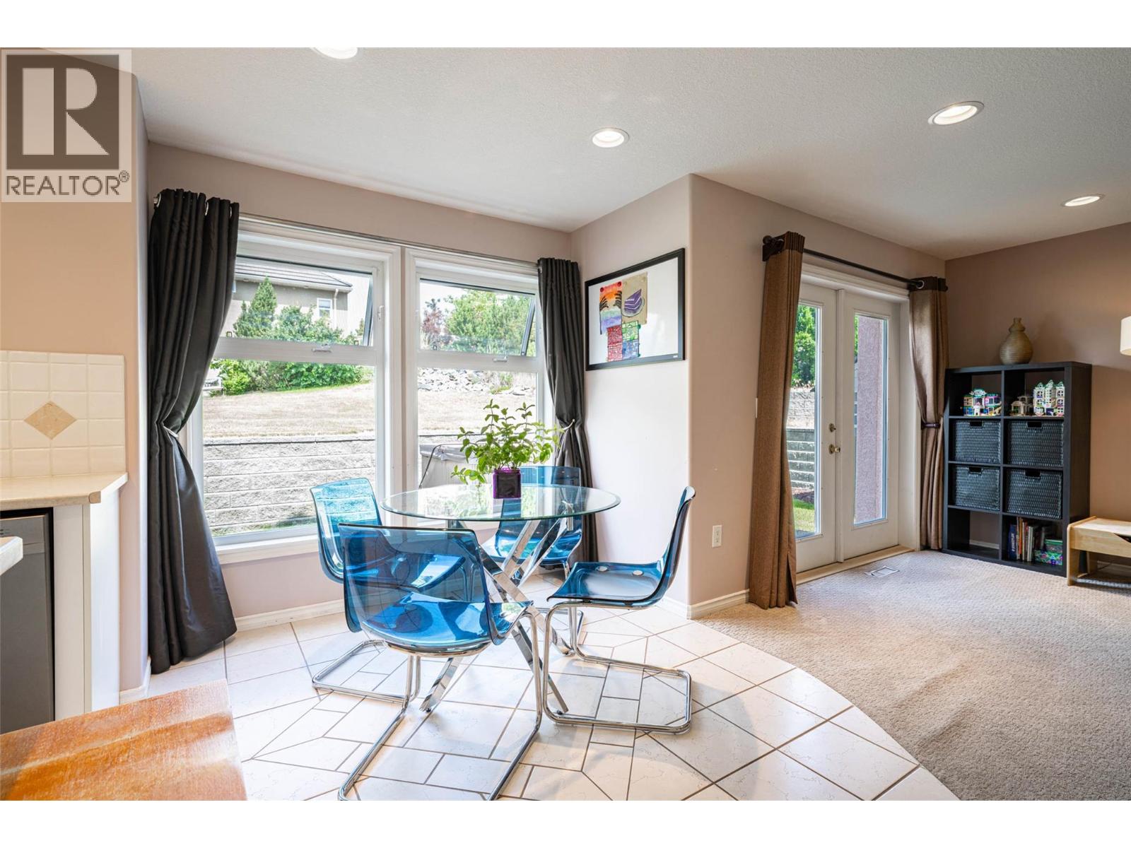 400 Fortress Crescent, Vernon, British Columbia  V1B 3W3 - Photo 37 - 10353854