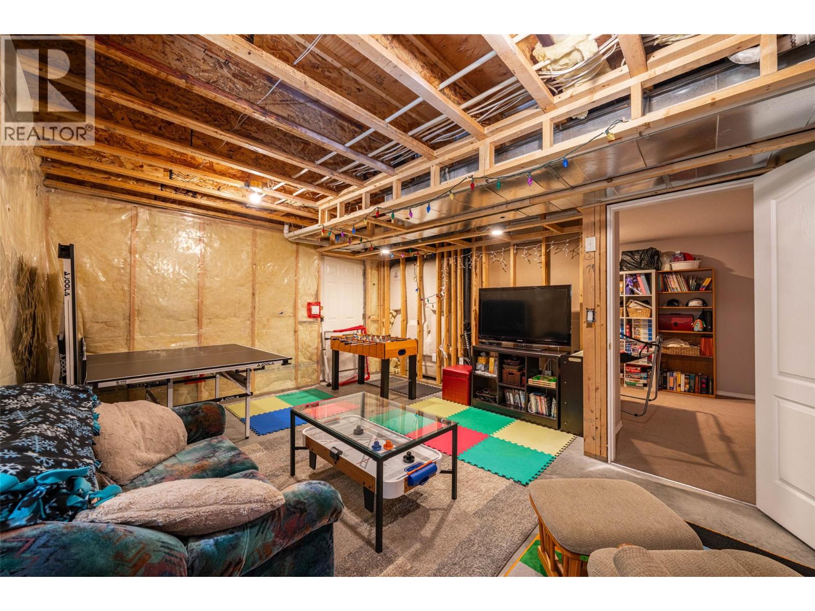 400 Fortress Crescent, Vernon, British Columbia  V1B 3W3 - Photo 68 - 10353854