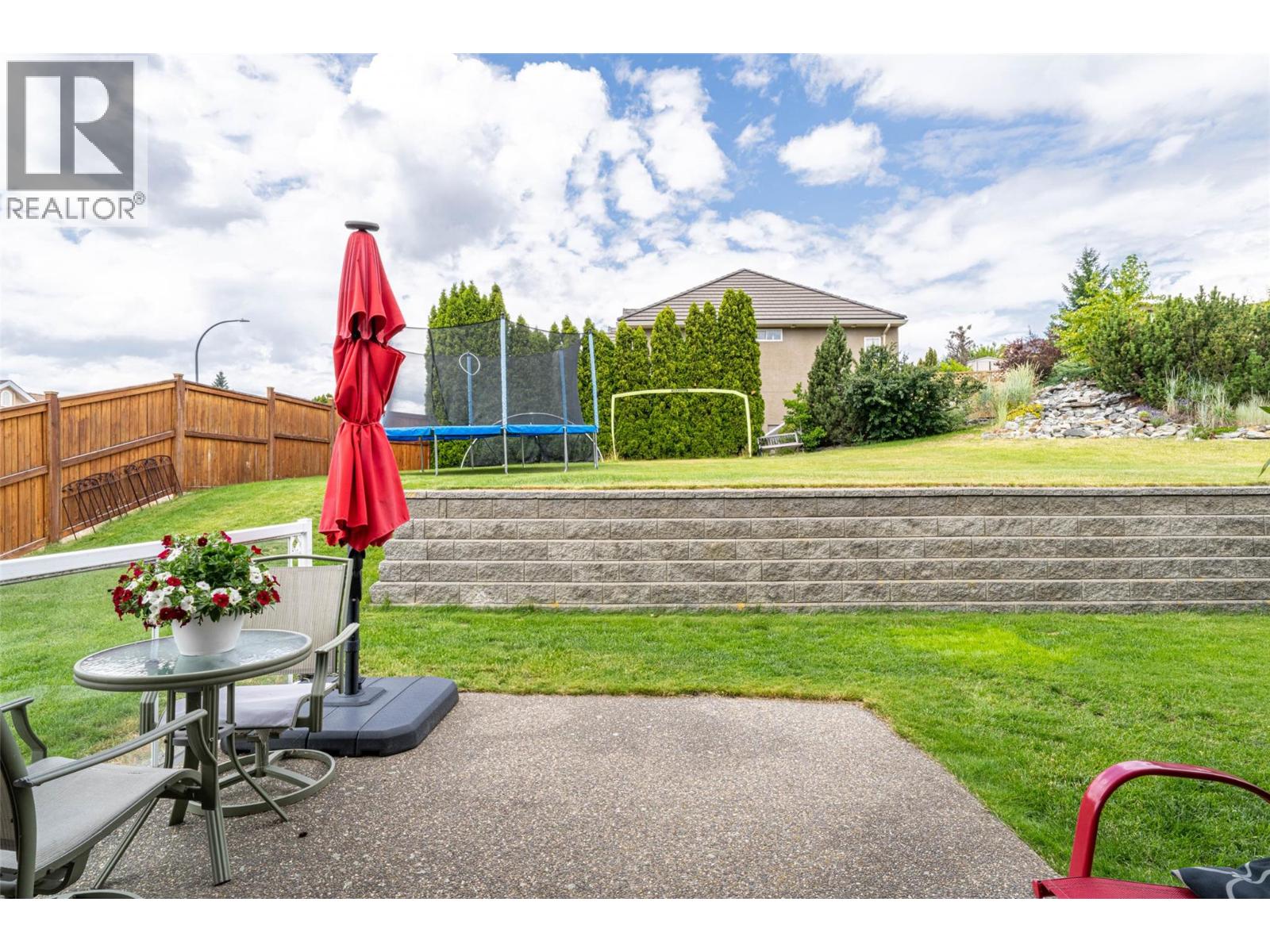 400 Fortress Crescent, Vernon, British Columbia  V1B 3W3 - Photo 9 - 10353854