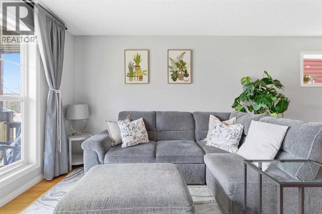 66 Auburn Bay Crescent SE, Calgary, Alberta  T3M 0K5 - Photo 5 - A2299567