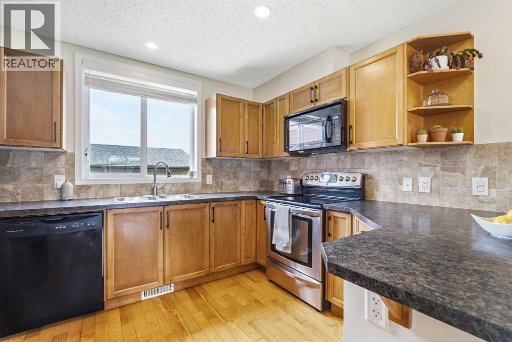 66 Auburn Bay Crescent SE, Calgary, Alberta  T3M 0K5 - Photo 17 - A2299567