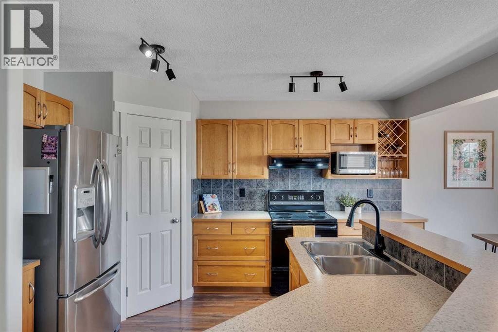 116 Bayside Landing Sw, Airdrie, Alberta  T4B 3E3 - Photo 15 - A2302459