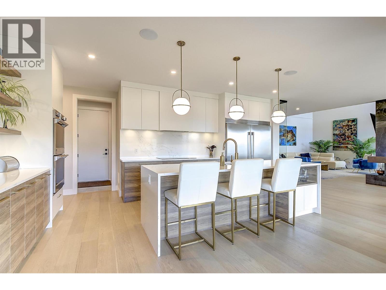 5442 Upper Mission Drive, Kelowna, British Columbia  V1W 0B1 - Photo 30 - 10376616