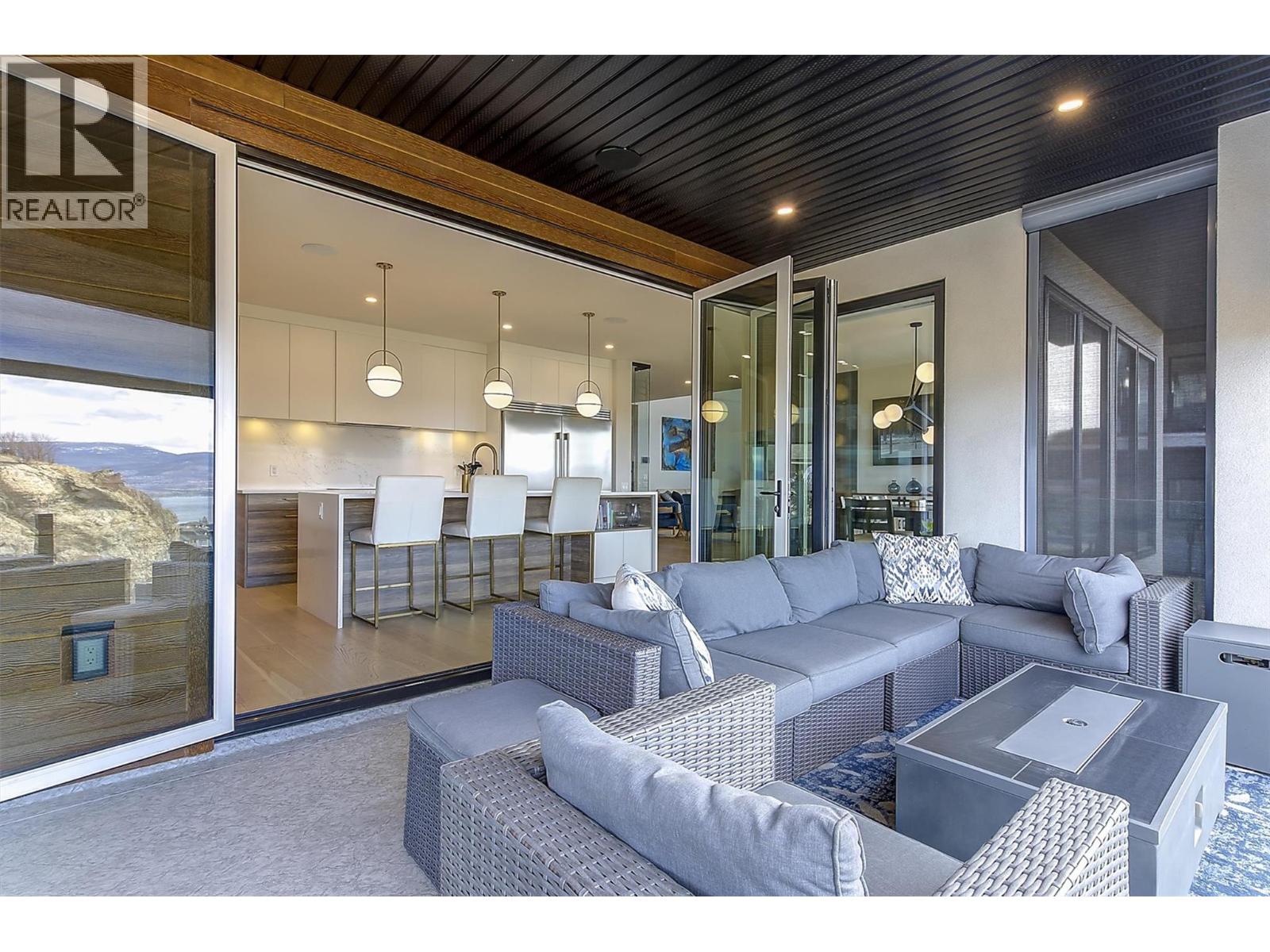 5442 Upper Mission Drive, Kelowna, British Columbia  V1W 0B1 - Photo 29 - 10376616