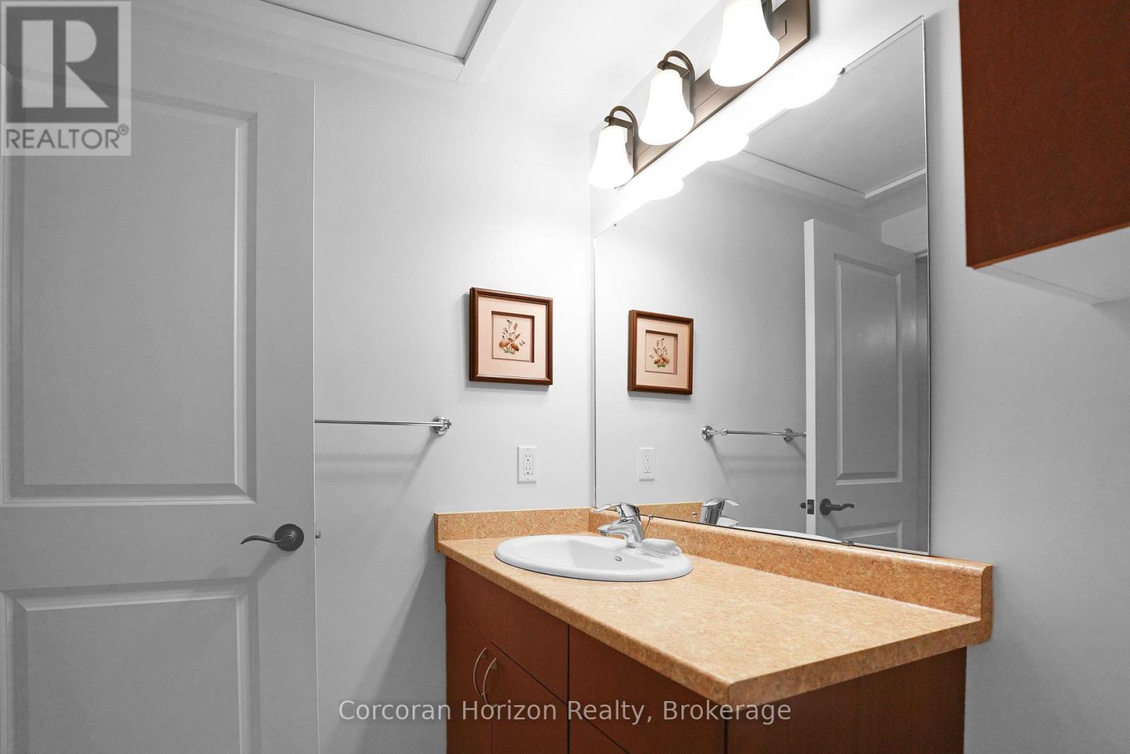 103 - 4 Lake Avenue, Dysart Et Al, Ontario  K0M 1S0 - Photo 29 - X13036766