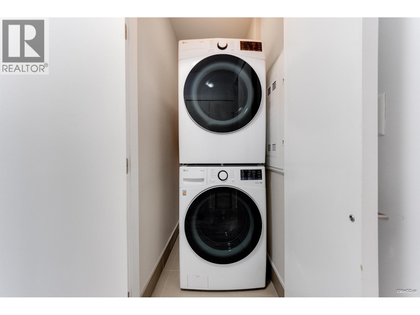 1807 1155 The High Street, Coquitlam, British Columbia  V3B 7W4 - Photo 17 - R3115344