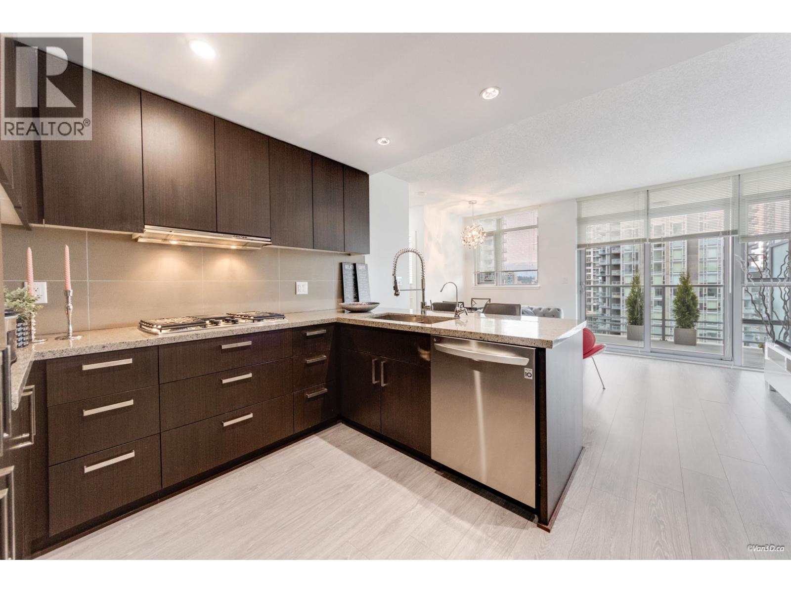 1807 1155 The High Street, Coquitlam, British Columbia  V3B 7W4 - Photo 8 - R3115344