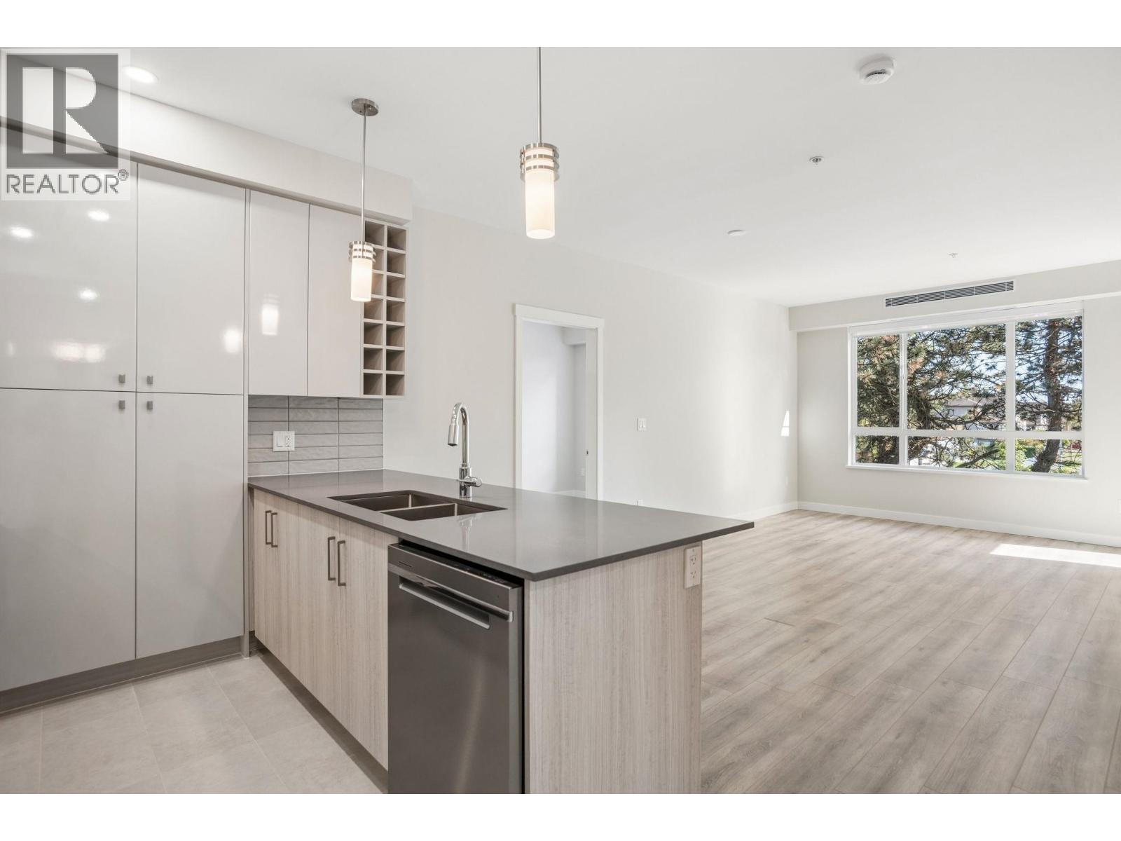 206 23222 GILLEY ROAD, richmond, British Columbia