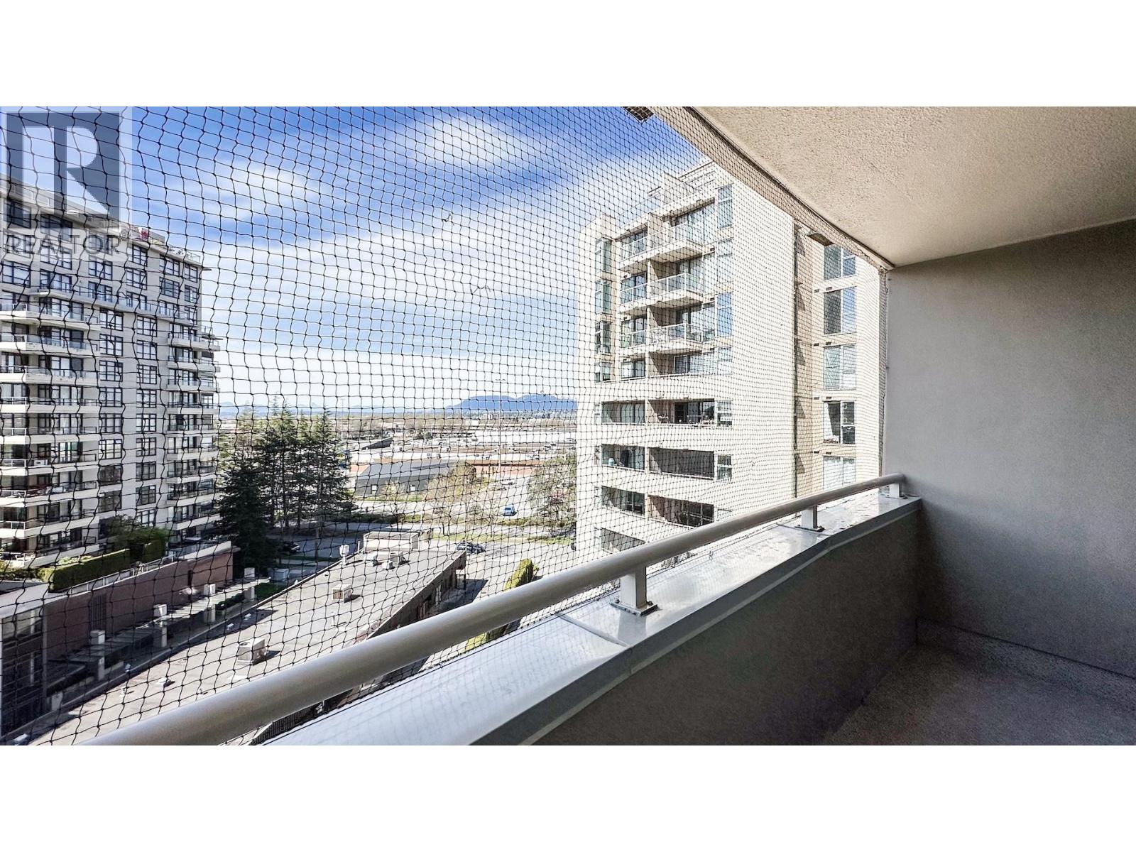 803 8248 Lansdowne Road, Richmond, British Columbia  V6X 3Y9 - Photo 14 - R3115357