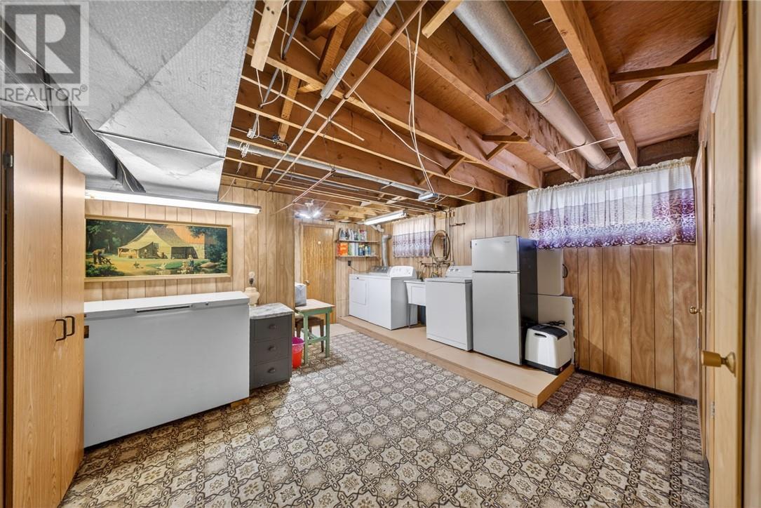 9 Spruce Street, Capreol, Ontario  P0M 1H0 - Photo 37 - 2127246