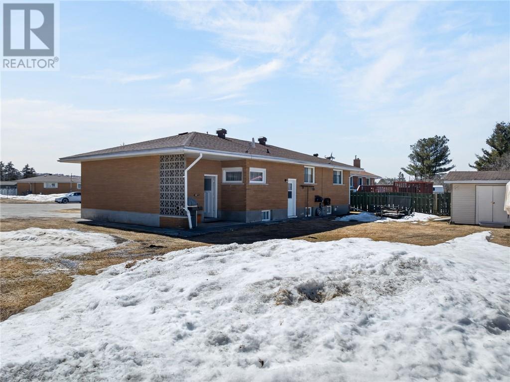 9 Spruce Street, Capreol, Ontario  P0M 1H0 - Photo 44 - 2127246