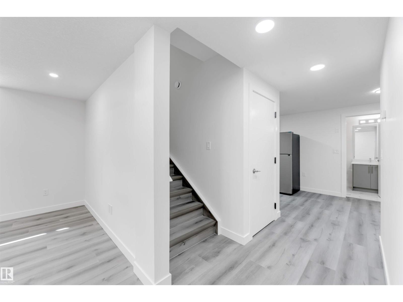 1923 19 Av Nw, Edmonton, Alberta  T6T 0K2 - Photo 49 - E4483670